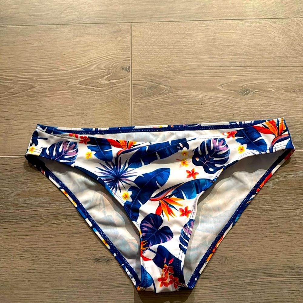 Unknown brand (M)